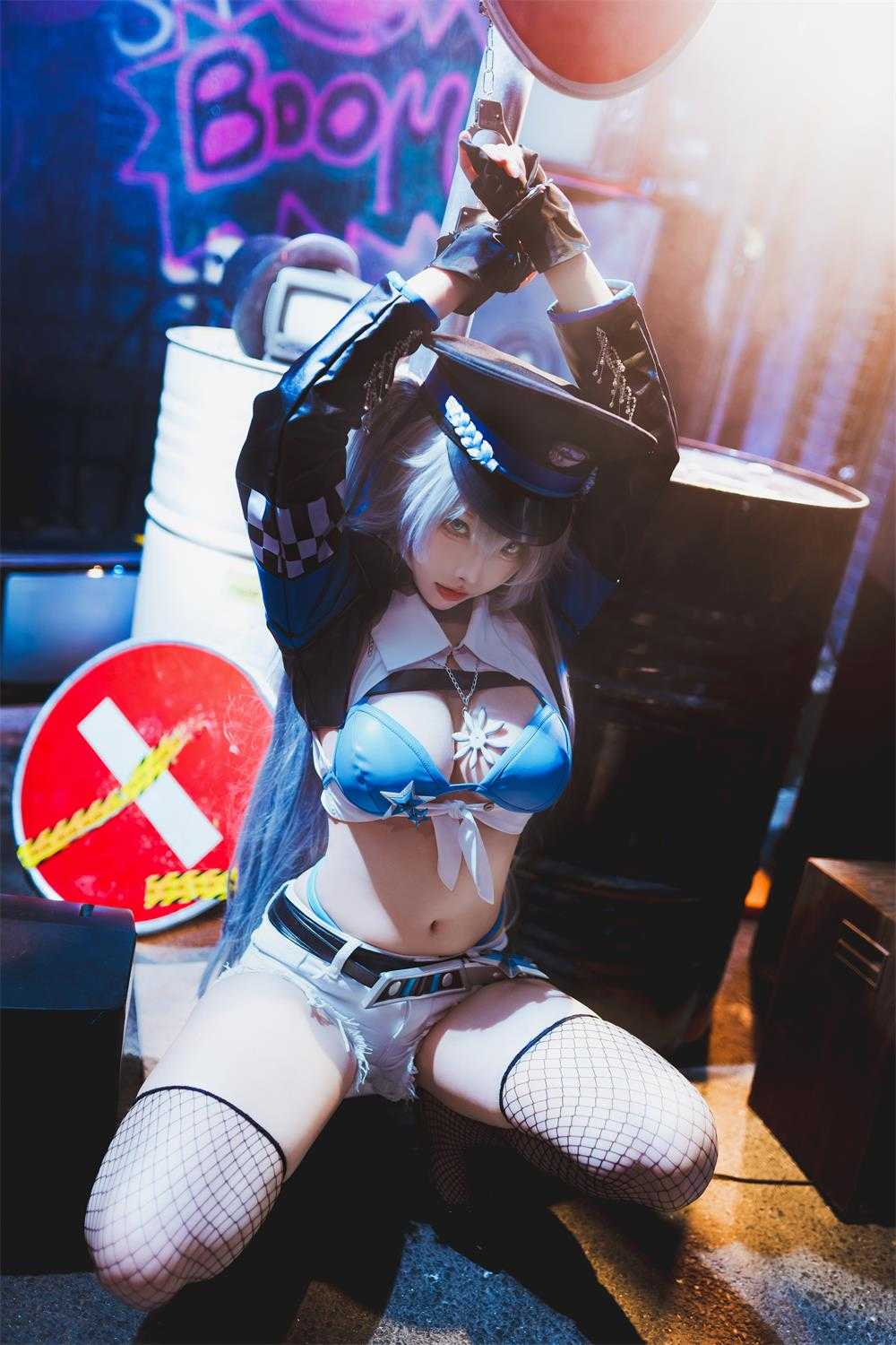 [宫本桜] 交错战线 刃齿 女警 [22P/380M] 4