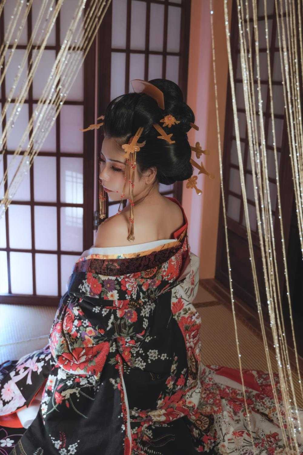 无颜小天使wy - 花魁 [15P/174M] 1