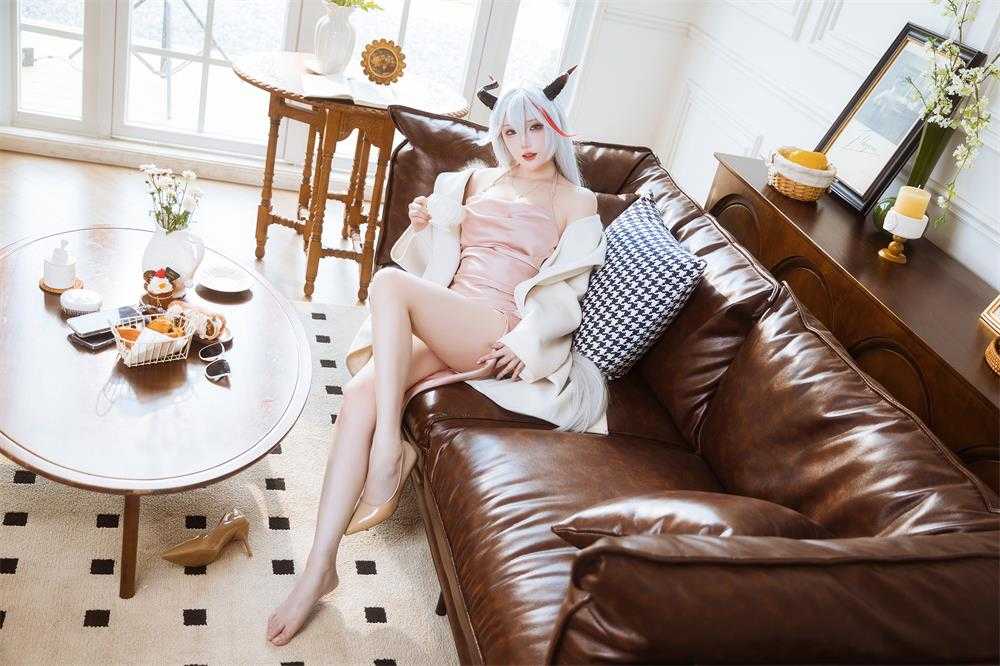 [瓜希酱] 碧蓝航线 埃吉尔 睡衣 [20P/72M] 2